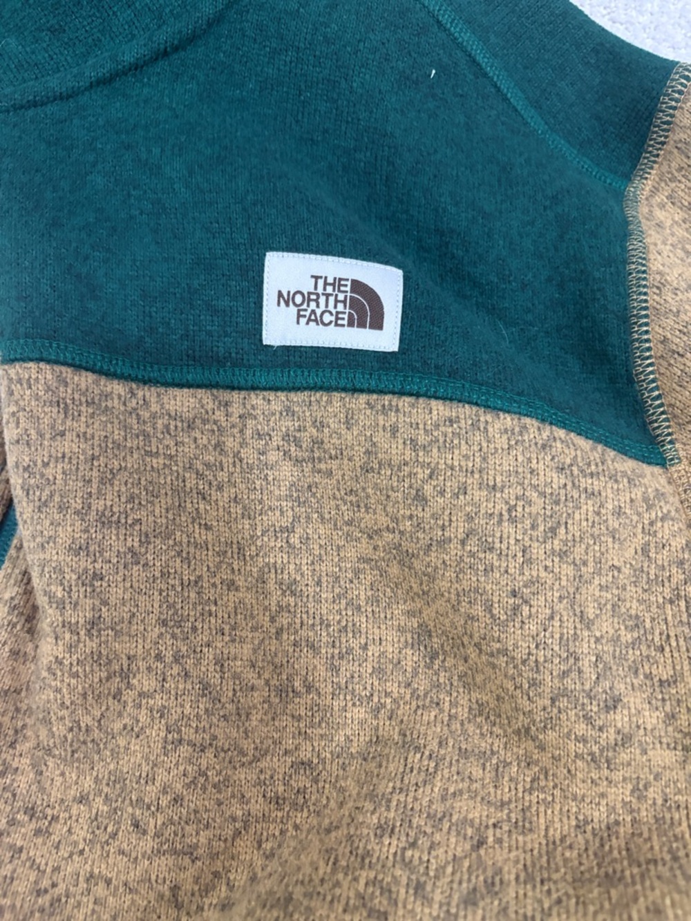 The North Face Men’s Two-Tone Green and Olive Zip-Up Sweater - Picture 2 of 6
